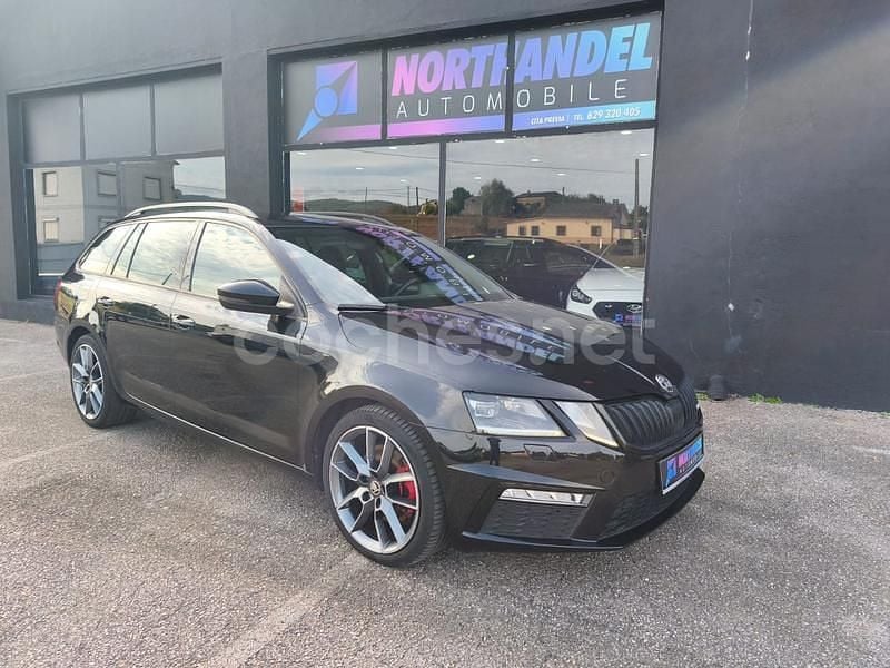 Usado Skoda Octavia RS 184 CV (135 kW) 2019 Negro Familiar