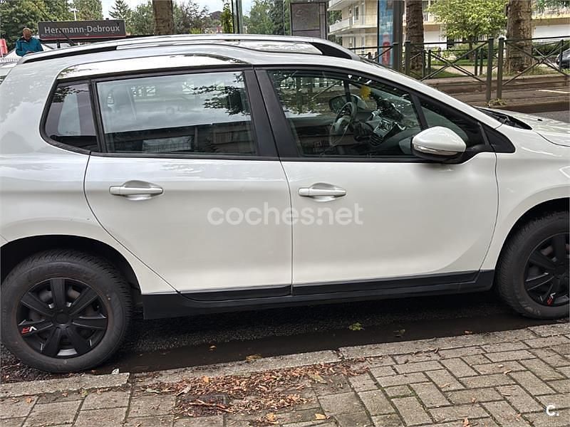 Blanco Usado 2015 Peugeot 2008 Access SUV | 8500 € (Un poco caro) - Imagen 1/4
