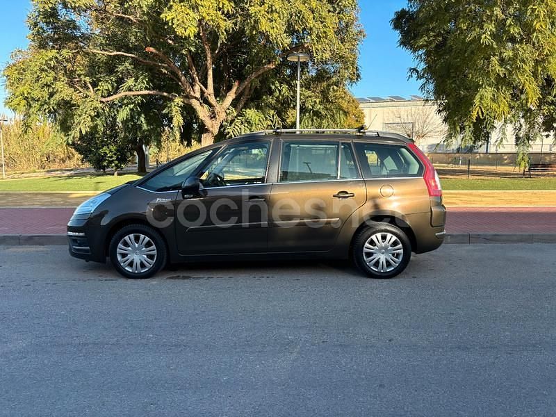Usado Citroën Grand C4 Picasso Business Class 112 CV (82 kW) 2011 Marrón Monovolumen