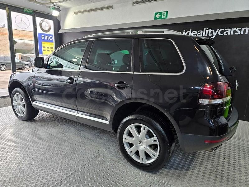 Usado VW Touareg R 174 CV (127 kW) 2007 Negro SUV