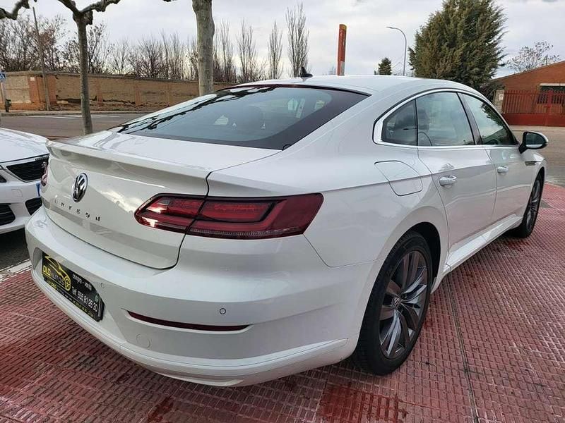 Usado VW Arteon 150 CV (110 kW) 2019 Blanco Utilitario
