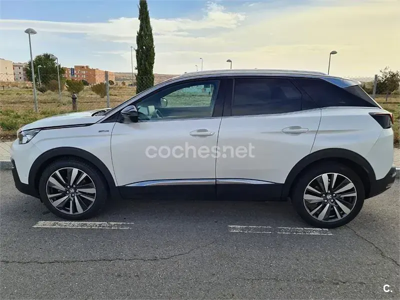 Usado Peugeot 3008 GT-line 150 CV (110 kW) 2018 Blanco SUV