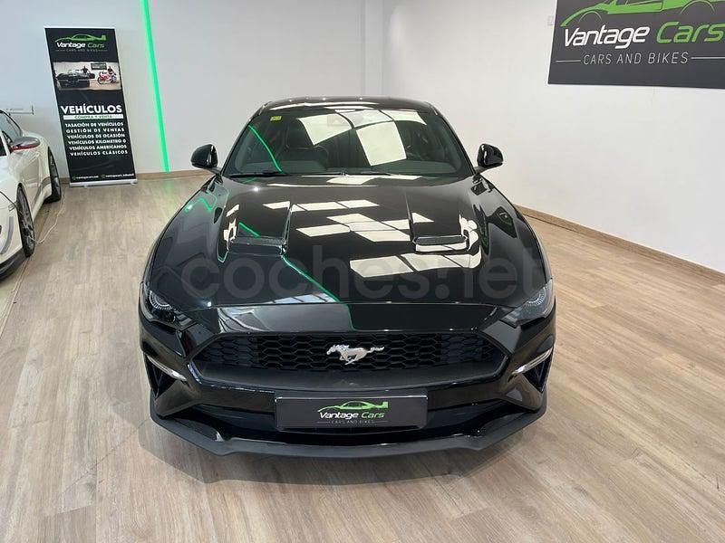 Usado Ford Mustang Fastback 290 CV (213 kW) 2019 Negro Coupe