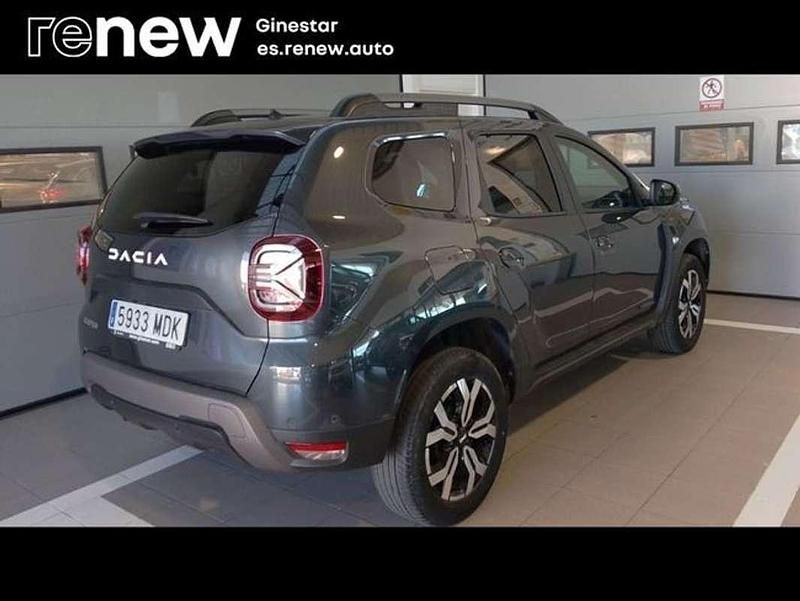 Usado Dacia Duster Journey 131 CV (96 kW) 2023 Gris SUV