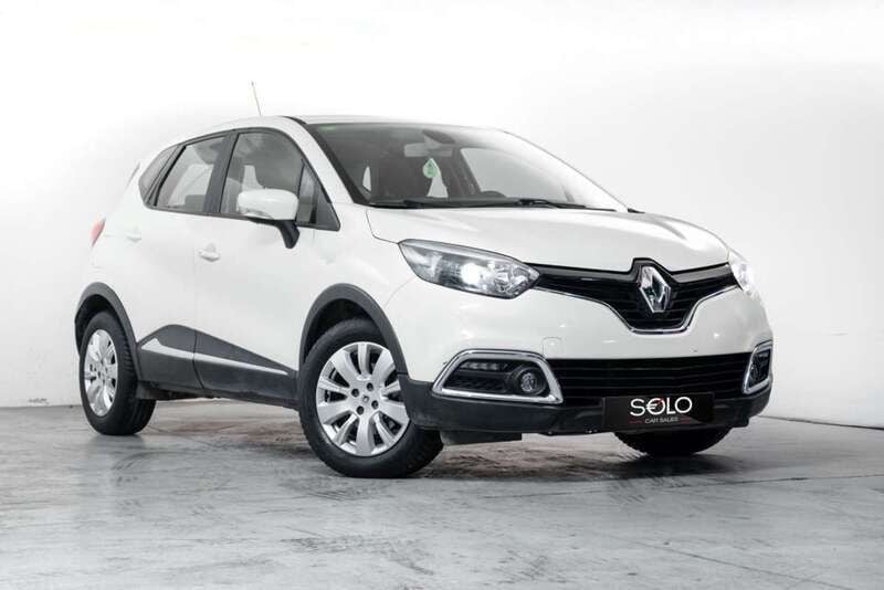 Blanco Usado 2013 Renault Captur Life SUV | 8950 € (Buen precio) - Imagen 1/4
