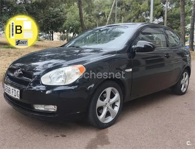 Usado Hyundai Accent 110 CV (80 kW) 2007 Negro Berlina