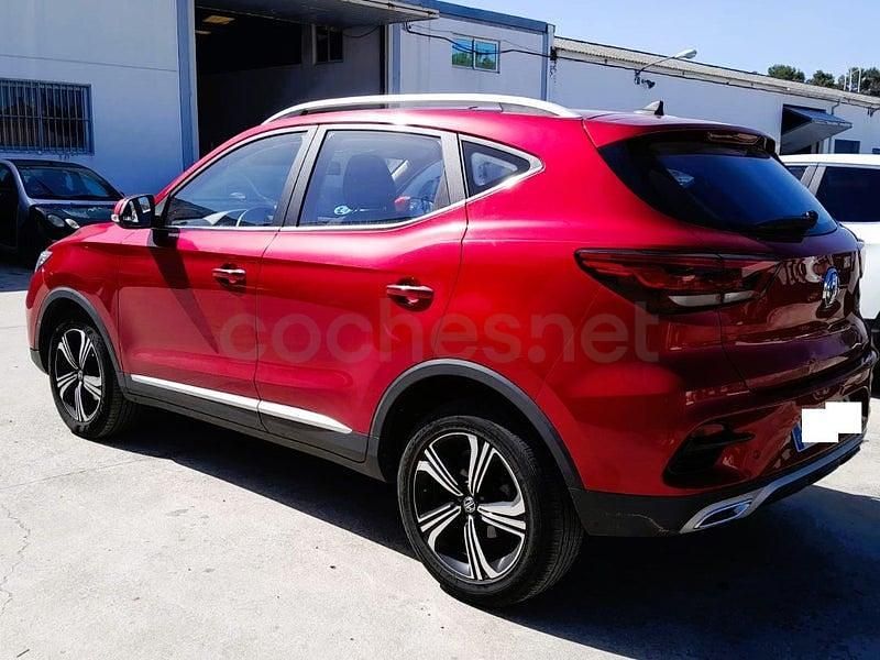 Usado MG ZS Comfort 106 CV (77 kW) 2022 Granate SUV
