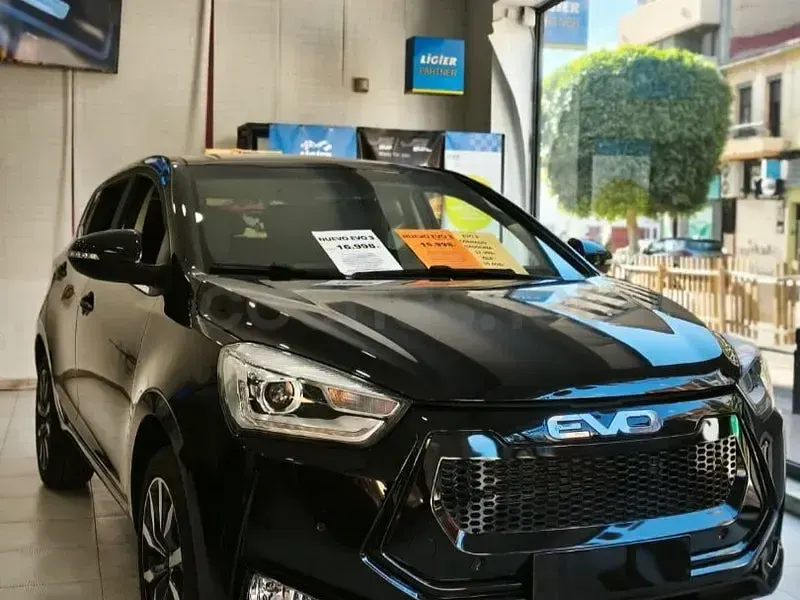 Nuevo EVO Evo 3 113 CV (83 kW) 2026 Negro SUV