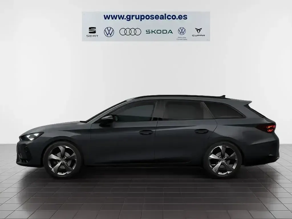Nuevo Cupra Leon 150 CV (110 kW) 2026 Gris / plata Familiar