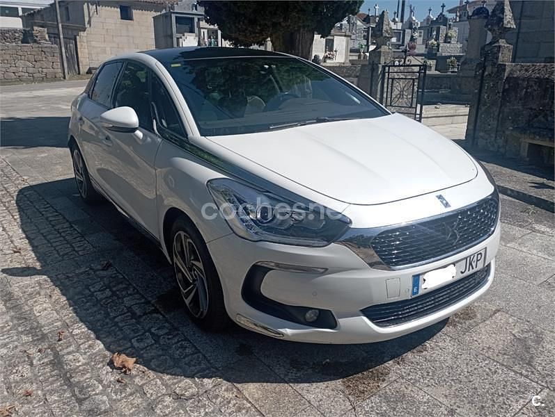 Usado DS Automobiles DS5 Style 150 CV (110 kW) 2015 Blanco Utilitario