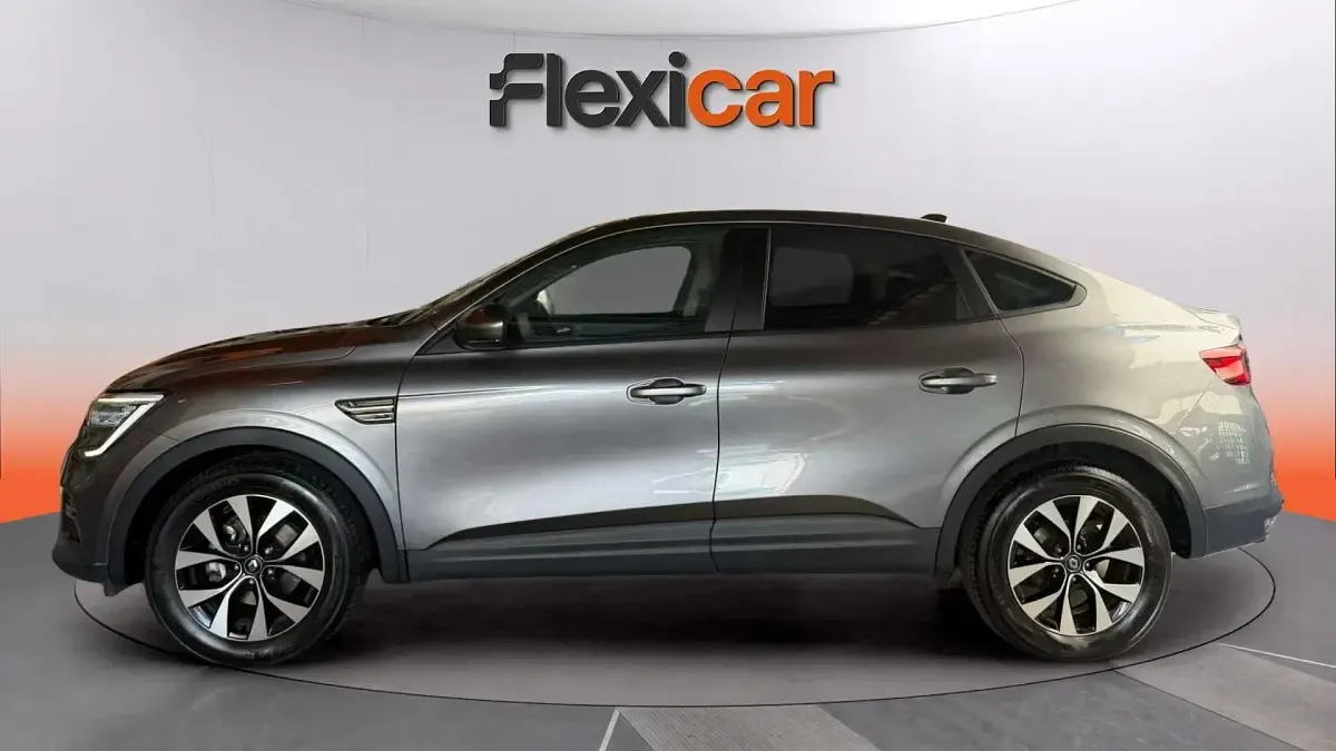 Usado Renault Arkana Evolution 145 CV (106 kW) 2023 Gris SUV
