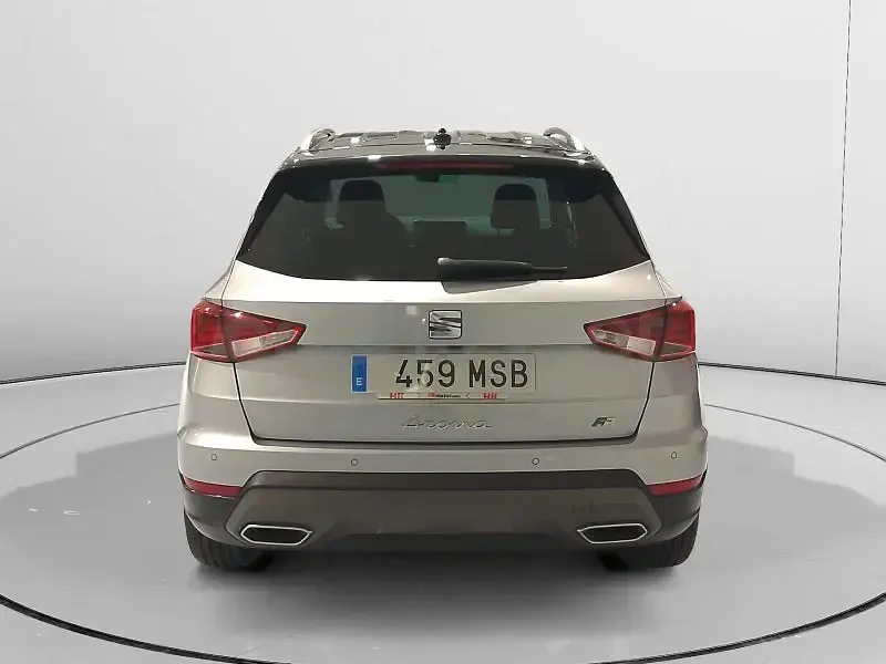 Usado Seat Arona FR 150 CV (110 kW) 2024 Gris / plata SUV