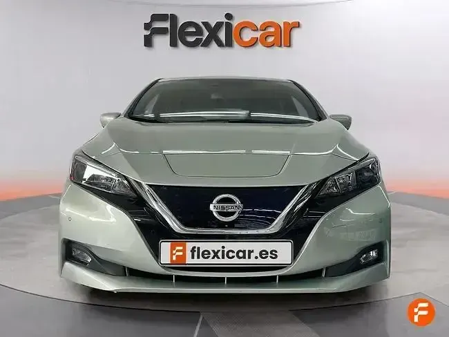 Usado Nissan Leaf N-Connecta 110 kW (150 CV) 2018 Beige Utilitario