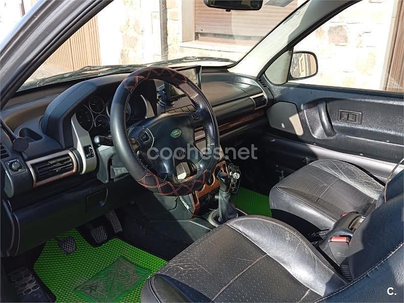 Käytetty Land Rover Freelander 112 HP (82 kW) 2004 Harmaa Katumaasturi