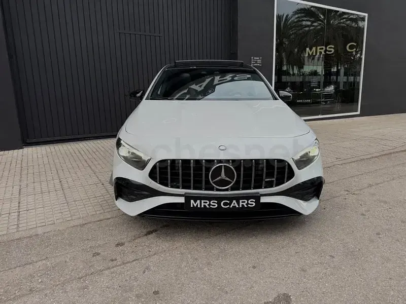 Käytetty Mercedes A35 AMG 306 HP (225 kW) 2023 Valkoinen Sedan