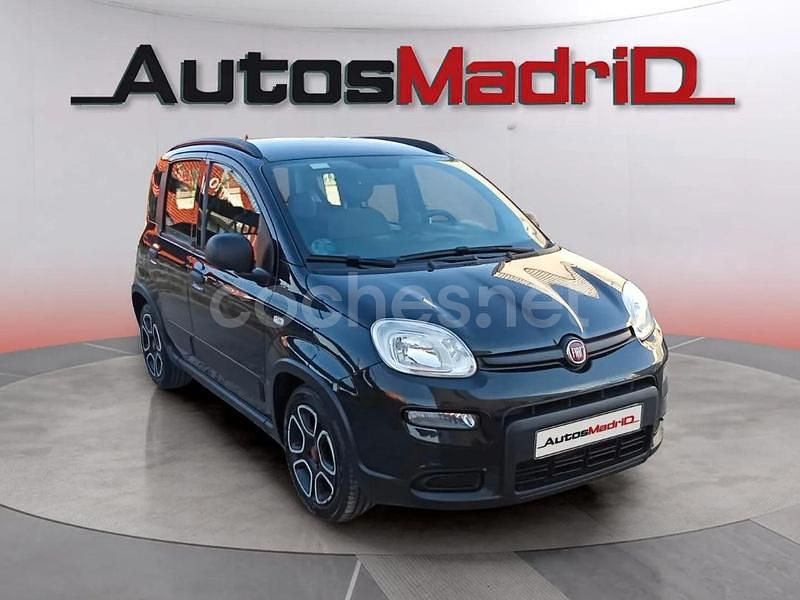 Usado Fiat Panda 70 CV (51 kW) 2022 Negro Berlina