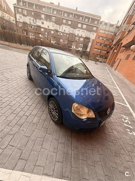 Usado VW Polo Advance 100 CV (73 kW) 2006 Azul Berlina