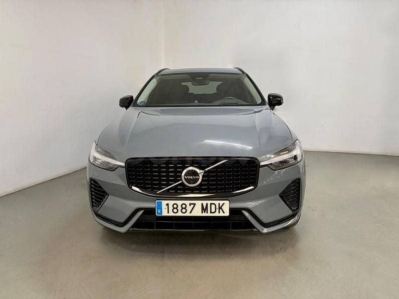 Usado Volvo XC60 Ultimate 351 CV (258 kW) 2023 Gris / plata SUV