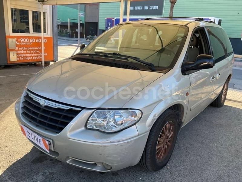Gris / plata Usado 2007 Chrysler Voyager Monovolumen | 5990 € (Precio justo) - Imagen 1/4
