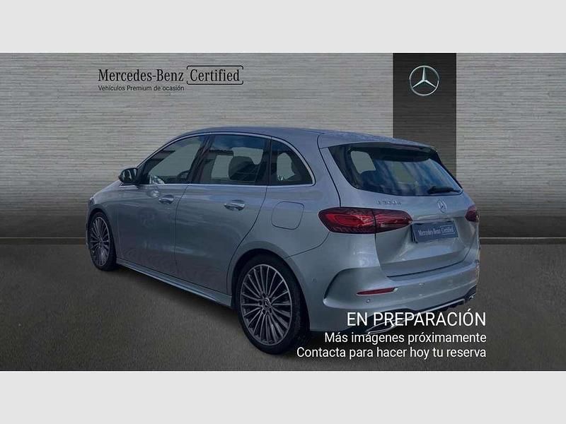 Usado Mercedes B200 150 CV (110 kW) 2025 Monovolumen