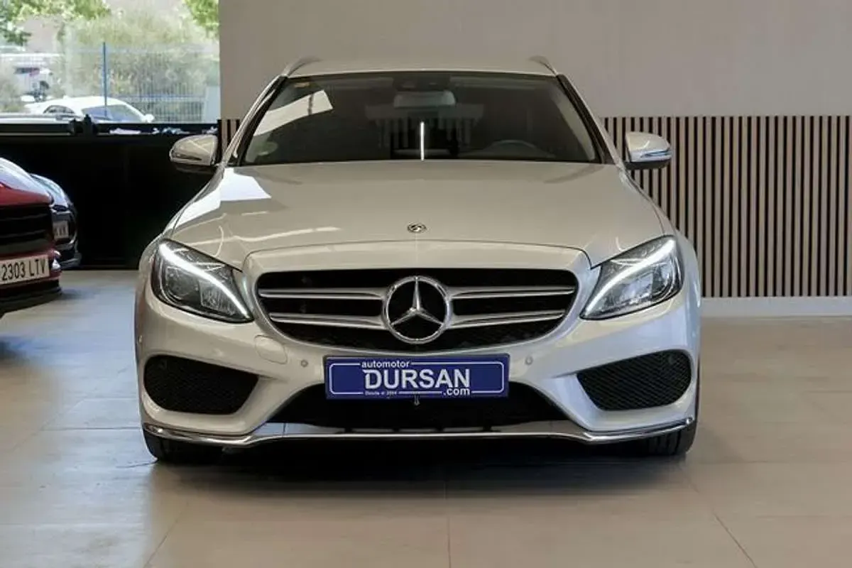 Usado Mercedes C220 194 CV (142 kW) 2018 Gris Familiar