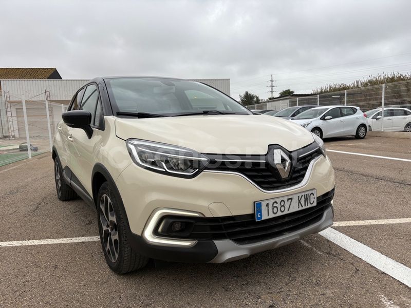 Beige Usado 2019 Renault Captur Zen SUV | 11.675 € (Precio justo) - Imagen 1/4