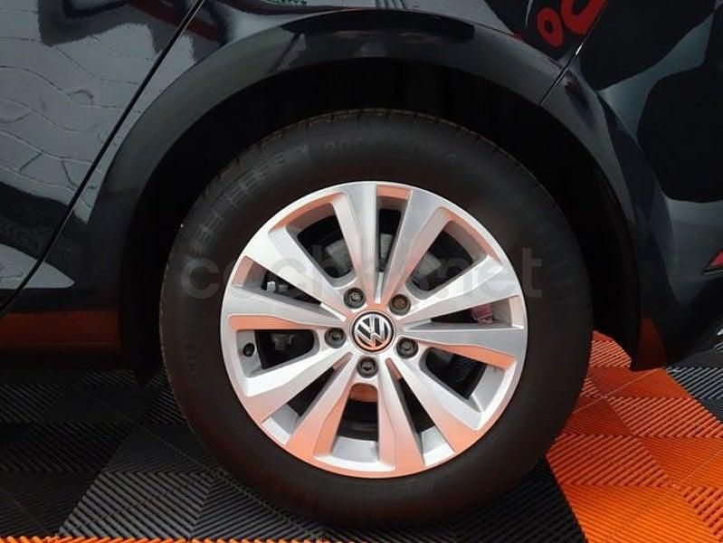 Usado VW Golf VII Sportline 150 CV (110 kW) 2019 Negro Berlina