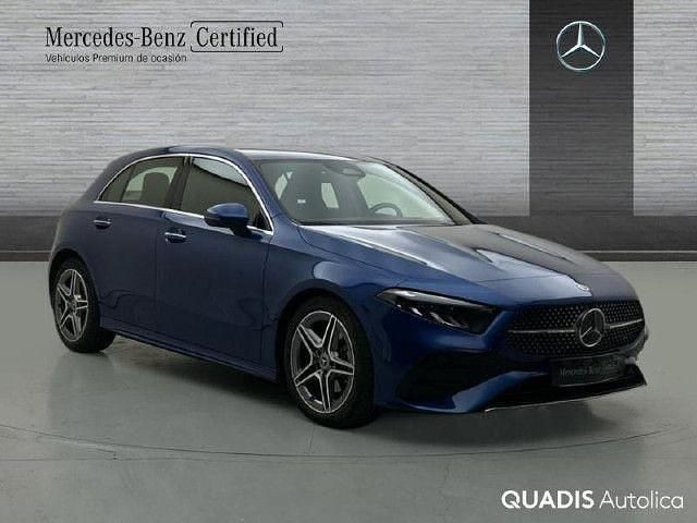 Usado Mercedes A200 AMG line 150 CV (110 kW) 2024 Azul espectra