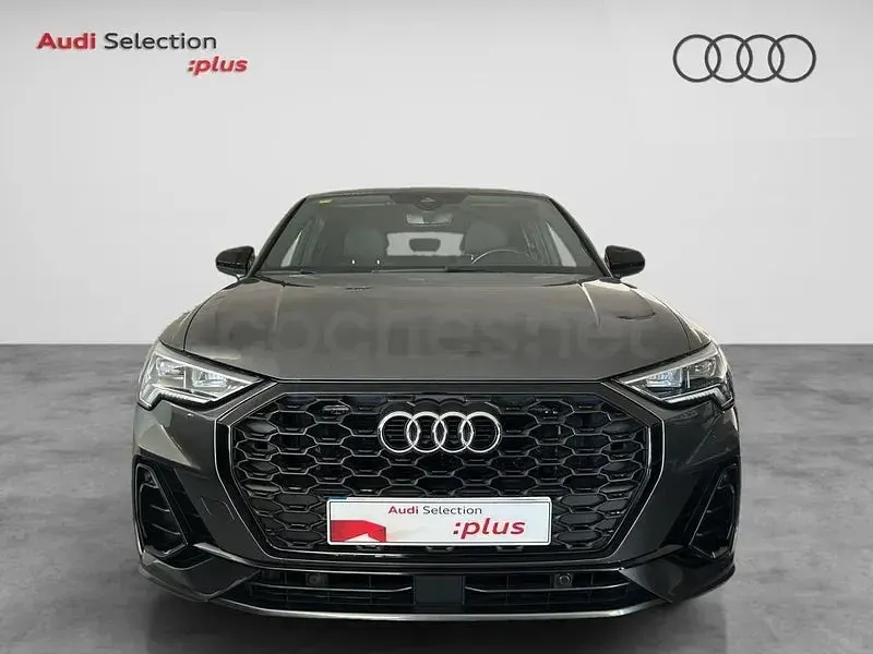 Usado Audi Q3 Sportback Ambiente 150 CV (110 kW) 2020 Gris / plata SUV