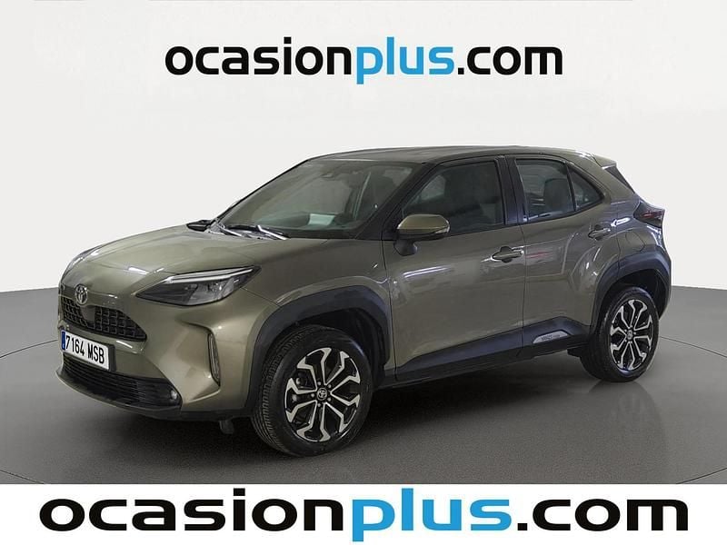 Usado Toyota Yaris Cross Active 116 CV (85 kW) 2024 Blanco SUV