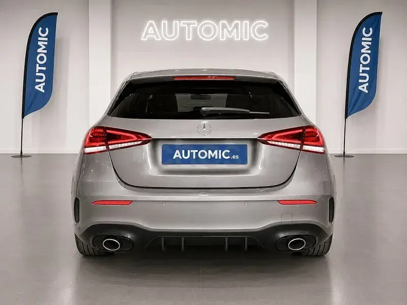 Usado Mercedes A35 AMG 306 CV (225 kW) 2019 Gris / plata Berlina