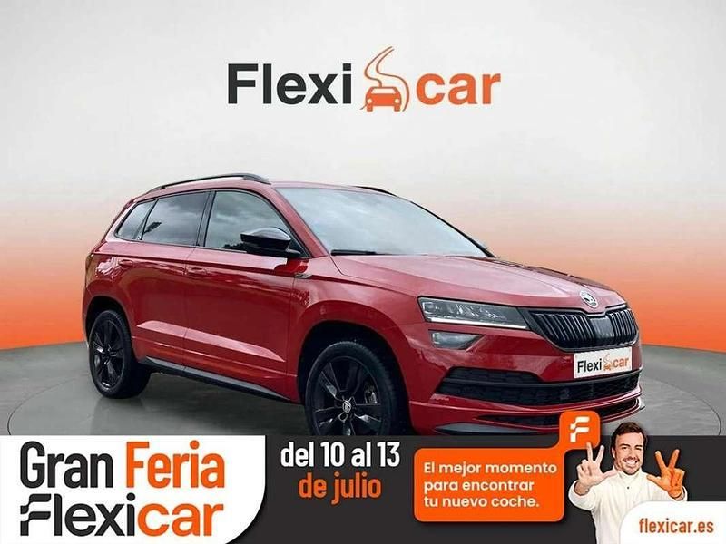 Rojo Usado 2022 Skoda Karoq SportLine SUV | 23.490 € (Precio justo) - Imagen 1/4