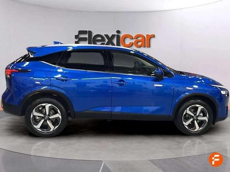 Begagnad Nissan Qashqai Acenta 158 HK (116 kW) 2024 Blå SUV