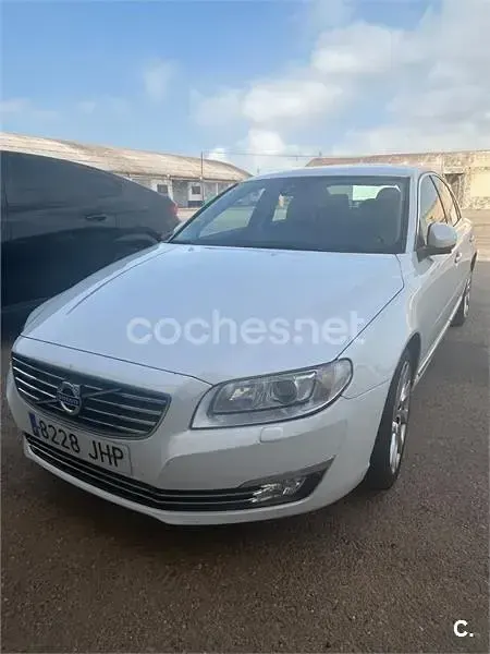 Usado Volvo S80 Summum 181 CV (133 kW) 2015 Blanco Berlina