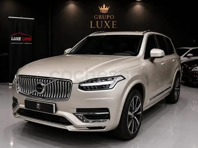 Usado Volvo XC90 Plus 455 CV (334 kW) 2024 Beige SUV