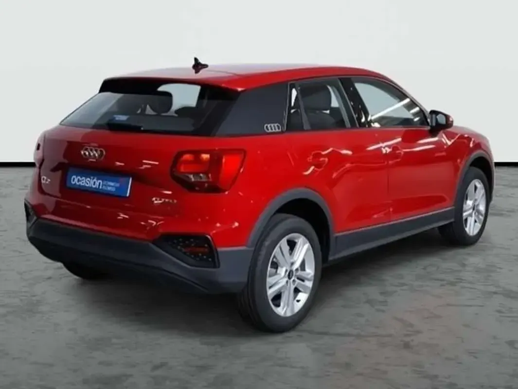 Nuevo Audi Q2 116 CV (85 kW) 2026 Rojo SUV