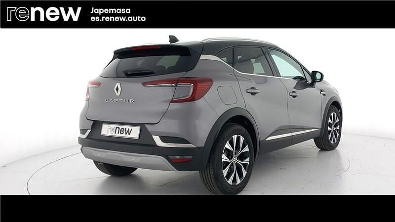 Usado Renault Captur Techno 90 CV (66 kW) 2024 Gris SUV