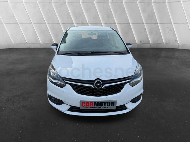 Usado Opel Zafira Family 140 CV (102 kW) 2018 Blanco Monovolumen