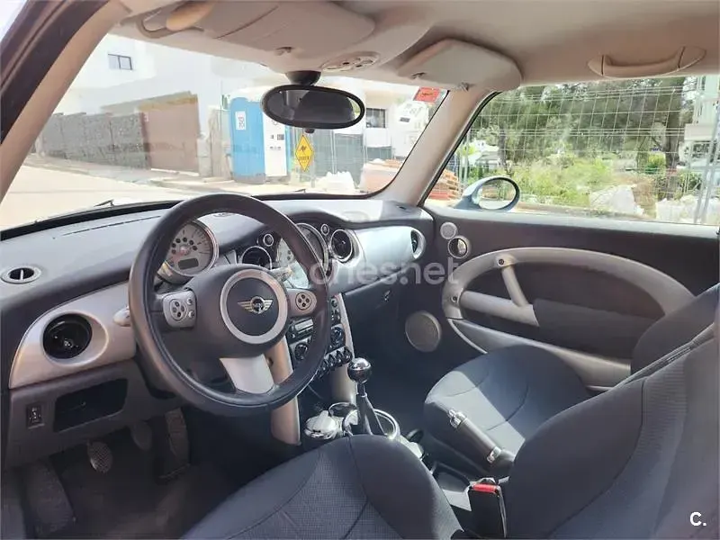 Usado Mini One D 75 CV (55 kW) 2006 Negro Utilitario
