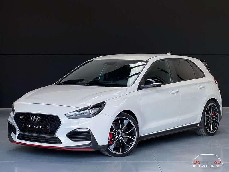 Blanco Usado 2018 Hyundai i30 N Performance Utilitario | 22.990 € (Precio justo) - Imagen 1/4