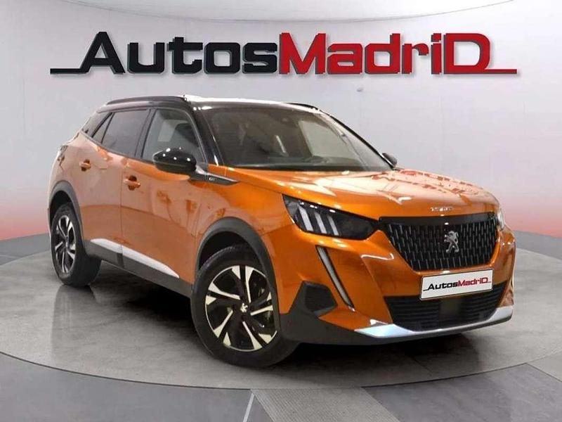 Usado Peugeot 2008 GT-line 131 CV (96 kW) 2023 Naranja SUV