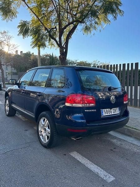 Usado VW Touareg 241 CV (177 kW) 2005 Negro SUV