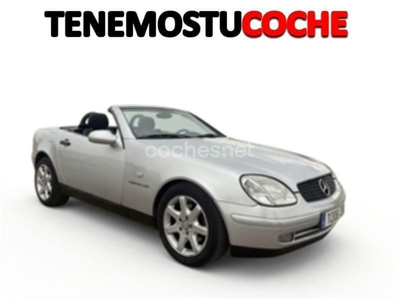 Usado Mercedes SLK230 193 CV (141 kW) 2000 Gris / plata Descapotable