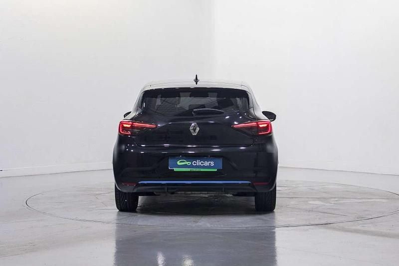 Usado Renault Clio V Zen 140 CV (102 kW) 2021 Negro Utilitario