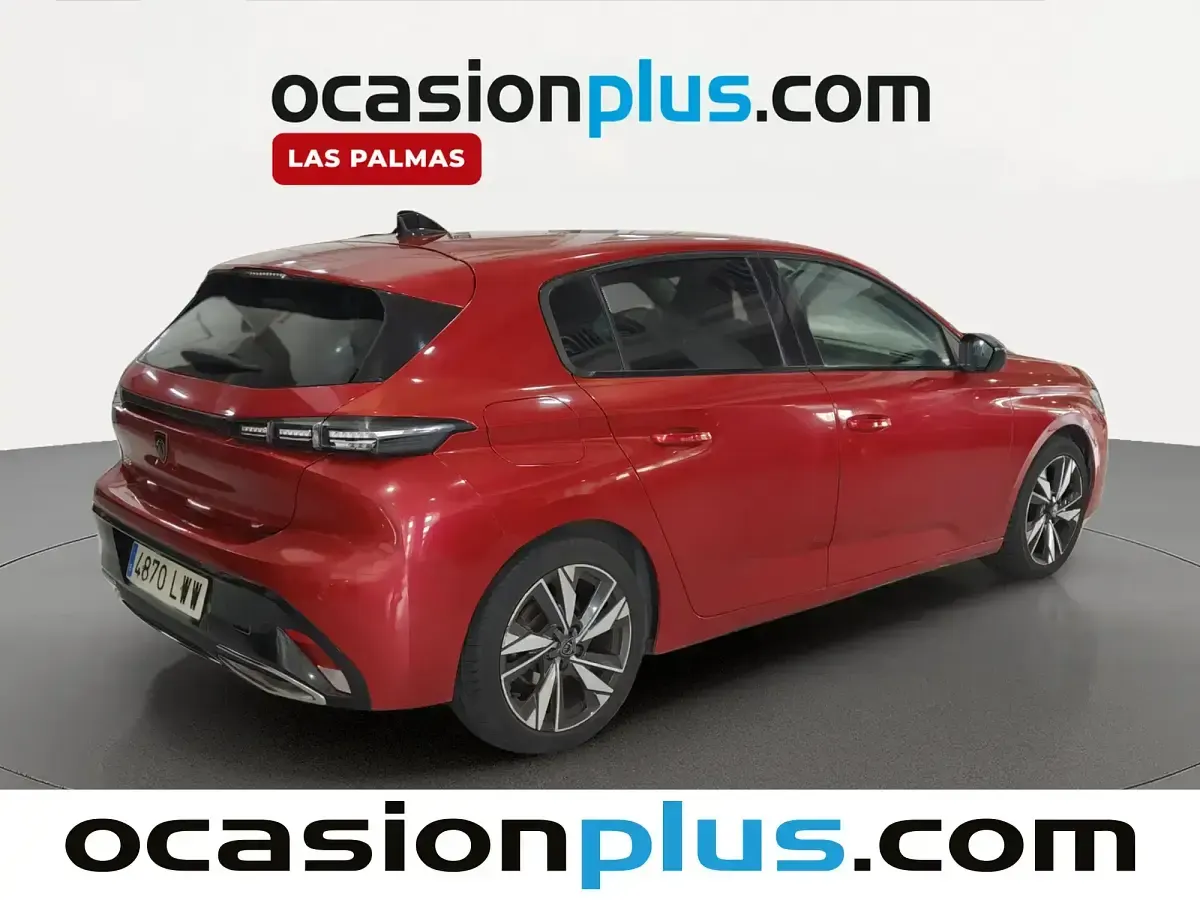 Usado Peugeot 308 Allure 130 CV (95 kW) 2022 Rojo Berlina