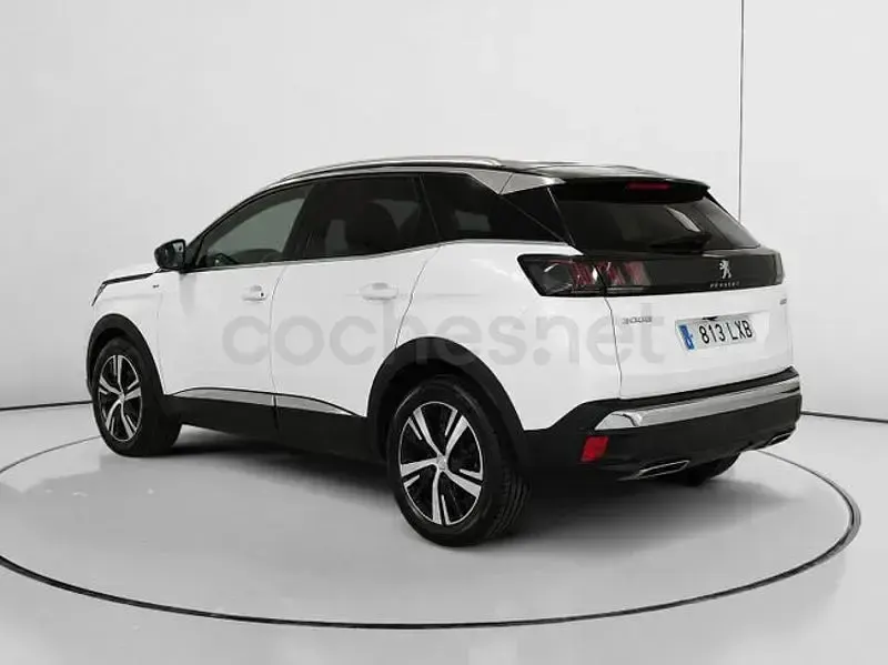 Usado Peugeot 3008 GT 130 CV (95 kW) 2022 Blanco SUV