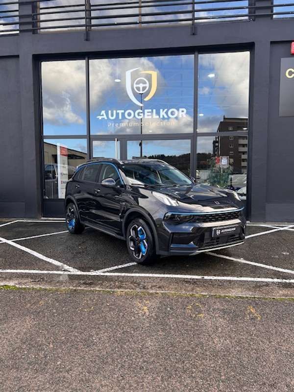 Usado Lynk & Co 01 261 CV (191 kW) 2022 Negro SUV