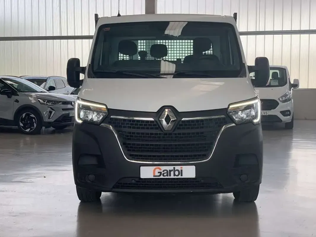 Usado Renault Master 135 CV (99 kW) 2021 Blanco Monovolumen