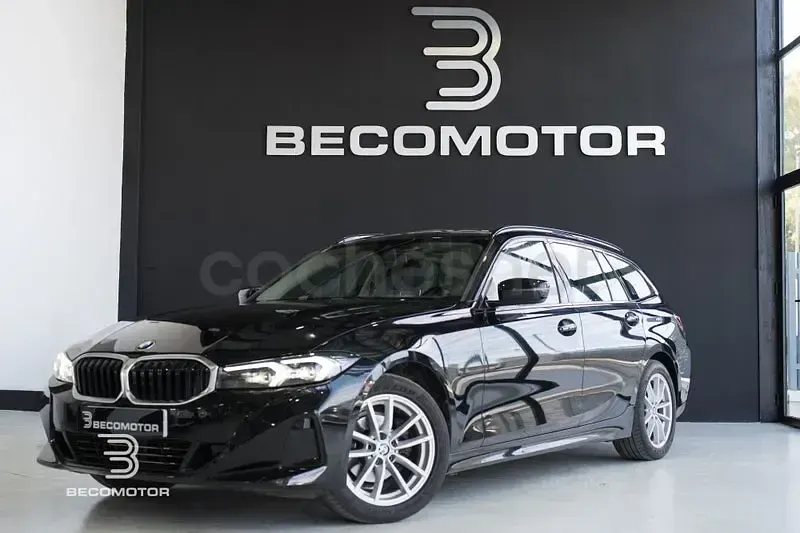 Usado BMW 318 150 CV (110 kW) 2023 Negro Familiar