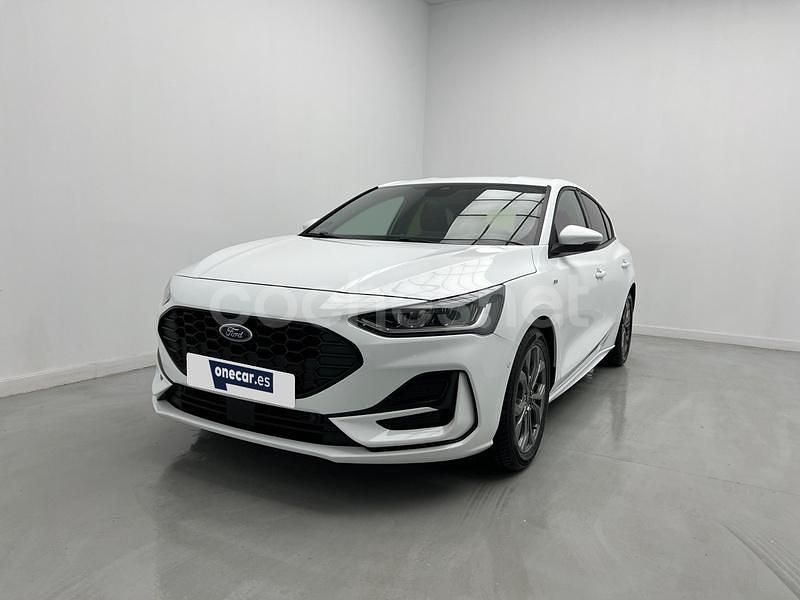 Blanco Usado 2022 Ford Focus ST-Line Utilitario | 17.490 € (Precio justo) - Imagen 1/3